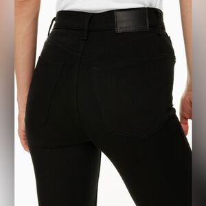 Aritzia Denim forum Lola high rise 28l